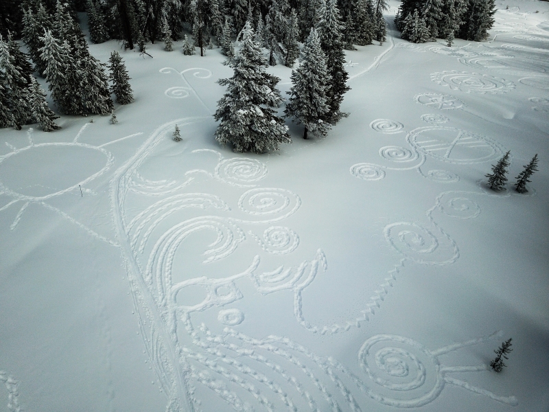 Snow Drawing