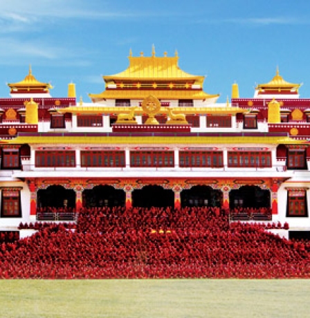 Drepung Loseling Monks shrine